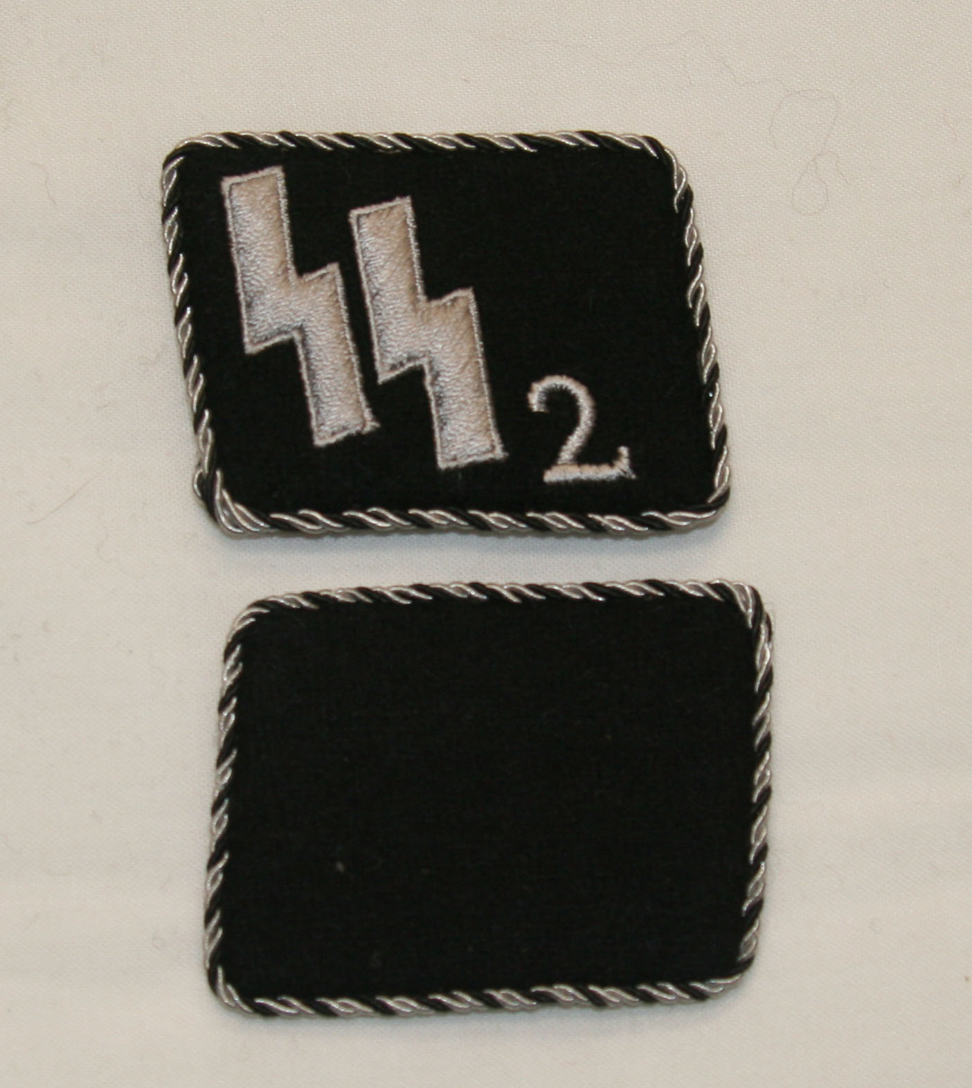 SS V-T Collar Tab, 2nd Div